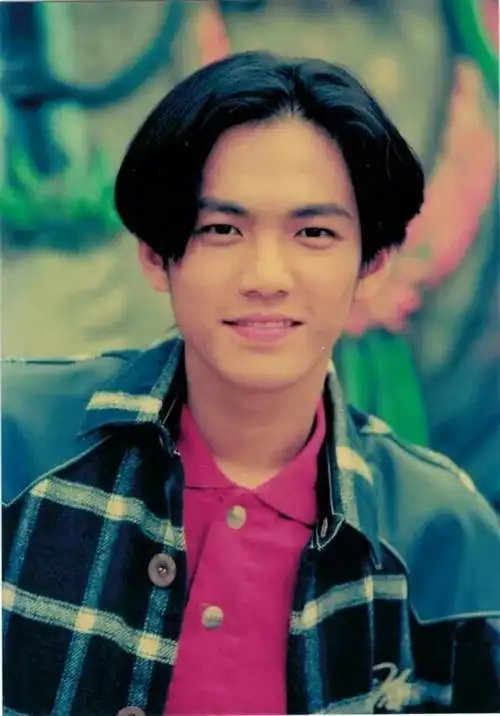 钟汉良##小哇去哪了#青葱哇福利照再共.