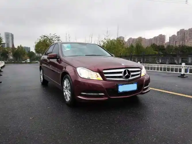【杭州】2012年10月 奔驰c级 c200 cgi 1.8t 优雅型 手自一体