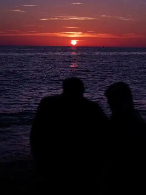 朋友圈背景图〕点赞拿图