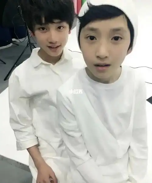 丁妙妙严邈邈古早合照