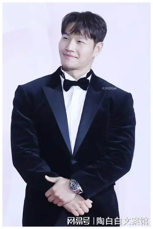 47岁的金钟国年年被传结婚尹恩惠却还是他的死结