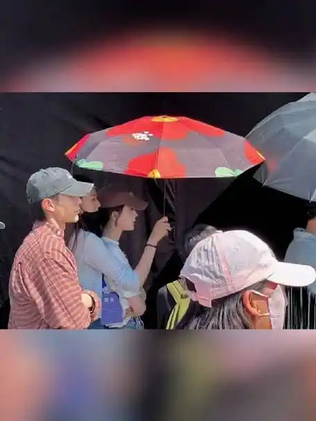 成龙古力娜扎张艺兴来新疆 终于见到这些明星本人帅呆了