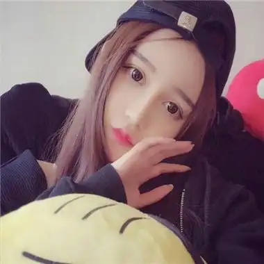 超可爱女生遮脸头像精选