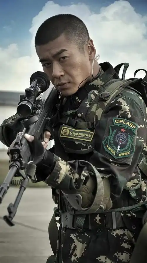 女子狼牙突击队队员,逐一报道