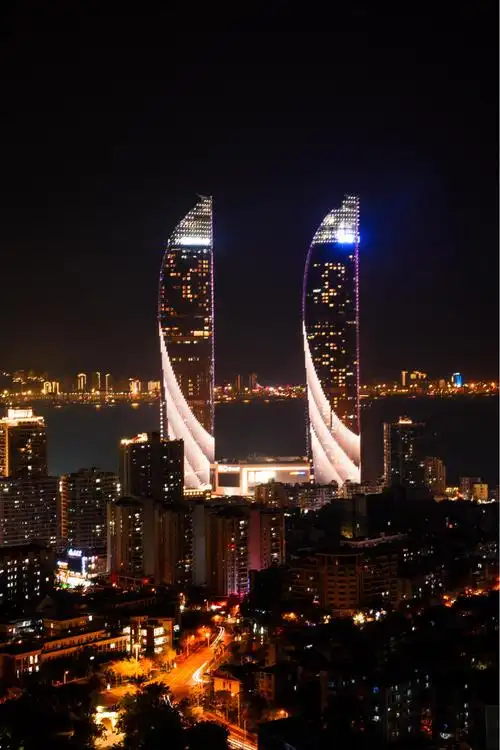 厦门世贸双子塔