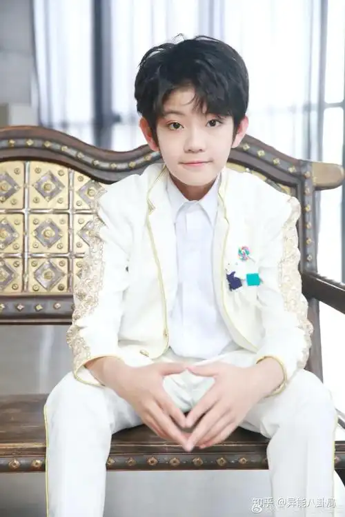 张铭浩是吧想把你吊起来打