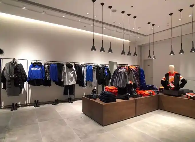 urbanrevivo新店开业全场5折起满减送好礼