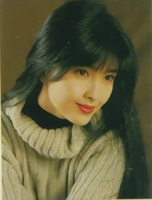 周慧敏年轻的时候长得有多好看? - 知乎