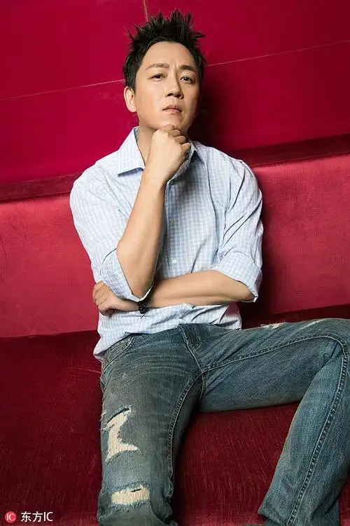 【每日吸潘】潘粤明老师新鲜的硬照