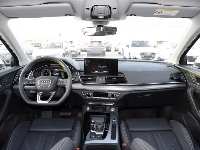 一汽-大众奥迪 奥迪q5l 2022款 40t 时尚动感型