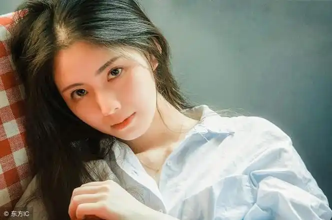 男人眼里什么样的女人最迷人(在男人眼里越活越迷人)