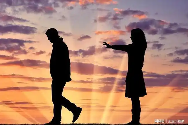 为何越喜欢一个人越想疏远他心理学你是恐惧型依恋人格吗