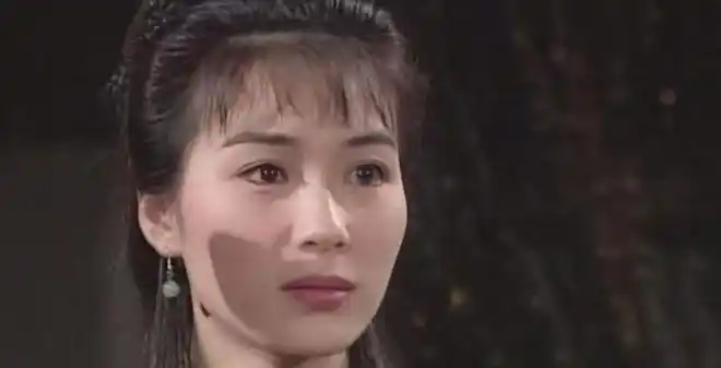 程英善良平和的人情深只作一生淡泊