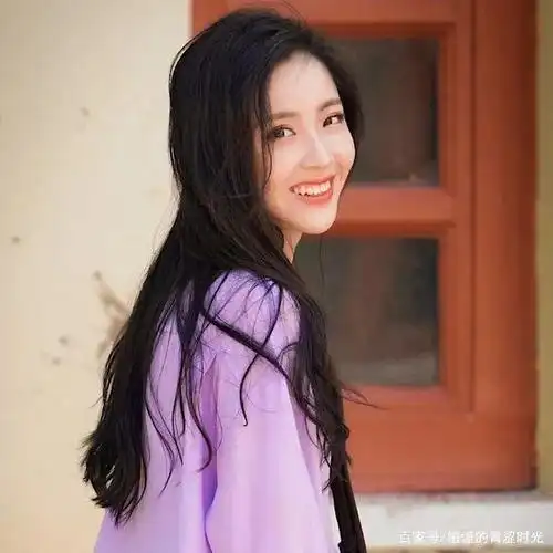 硬糖少女303王艺瑾头像图片