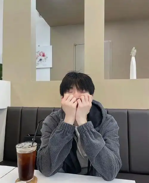 女友视角下的金道英