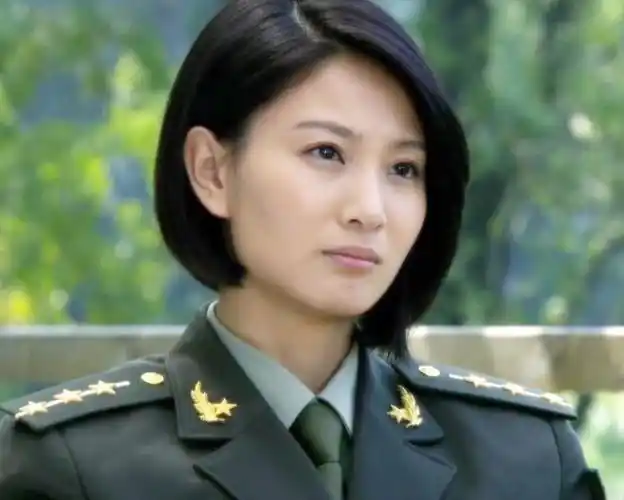 回顾演员侯梦莎曾因军旅剧走红低调嫁给同行丈夫今生活幸福