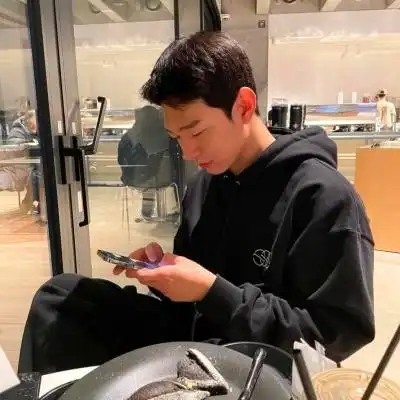 男生头像帅气真人119张_男生头像_头像屋