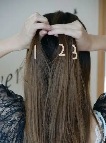 8股头发怎么编辫子 八股辫子编法有哪些(2)