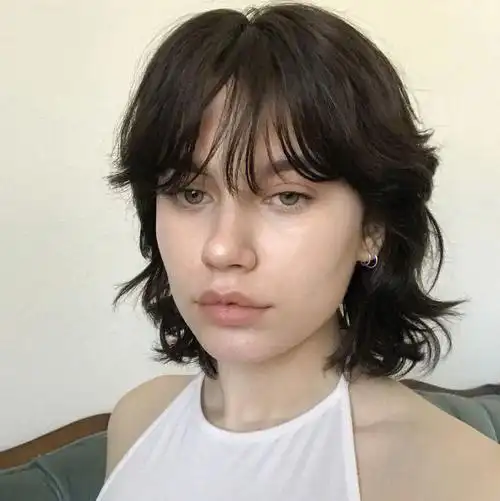 帅气酷感女生高层次中短发