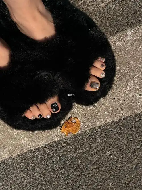 济南美甲  #星星美甲  #美甲  #气质美甲  #美脚  #显白脚指甲