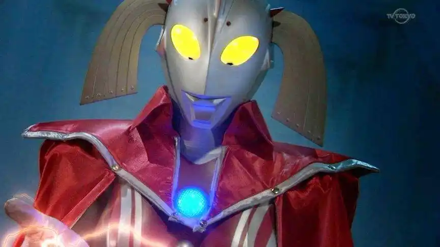 少数的女性奥特曼中,她表面性格温顺,实则红颜祸水