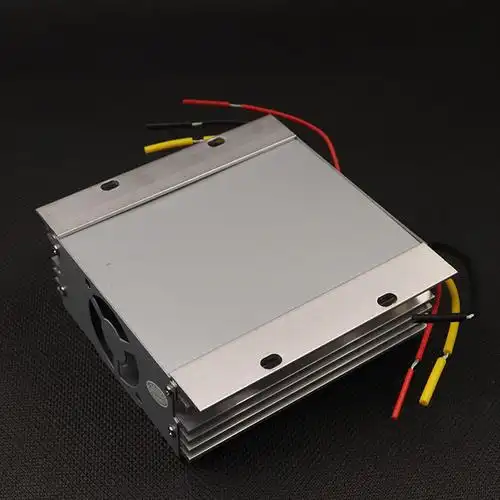 24v转12v货车直流电压转换器 15a大功率电源转换器 低音炮降压器