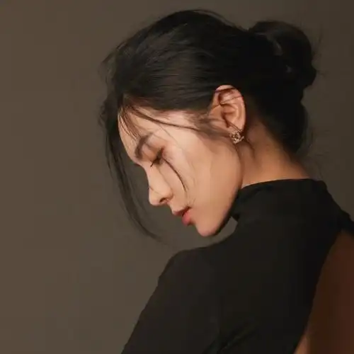 有没有小众又高级的女生头像