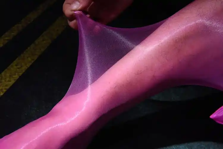 极光系列男1d无缝油亮丝袜超薄性感情趣透明脚尖360无缝jj套丝袜