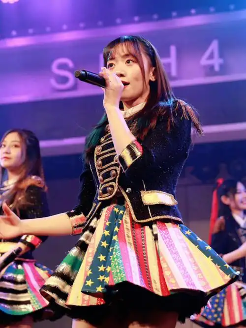 mv:悬铃木歌曲:悬铃木出镜99:team hii不知道为什么,再次看到这套