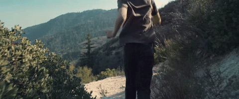 跑running奔跑山间gif动图_动态图_表情包下载_soogif