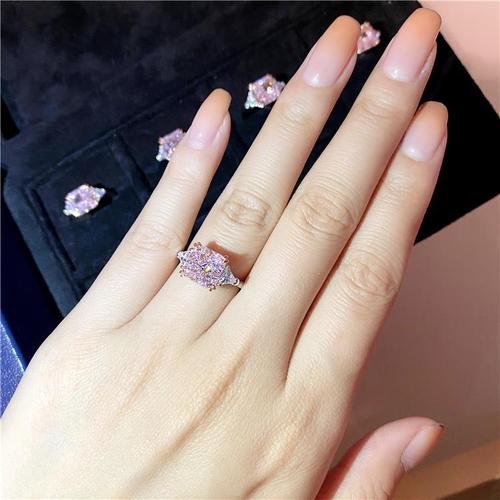 法族粉钻3克拉方形钻戒女戒指仙女配饰结婚节日礼物开口可调节
