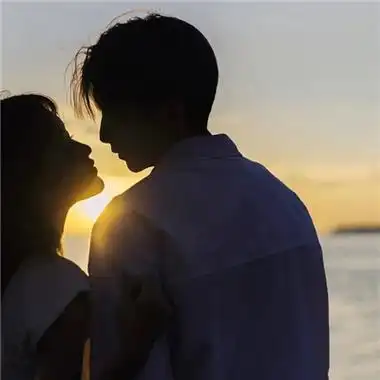 两个人一起变好的精致温馨情侣头像