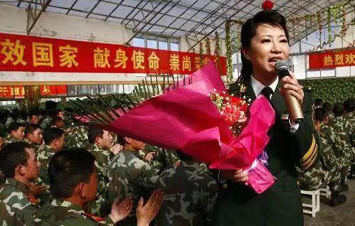 武警文工团赴西藏慰问演出