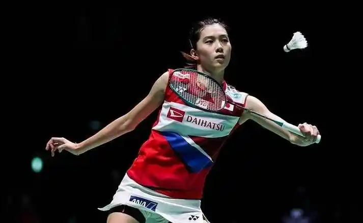 世界羽坛从此再无"空灵女神",28岁的大堀彩毫无预警地宣布退役_羽毛球