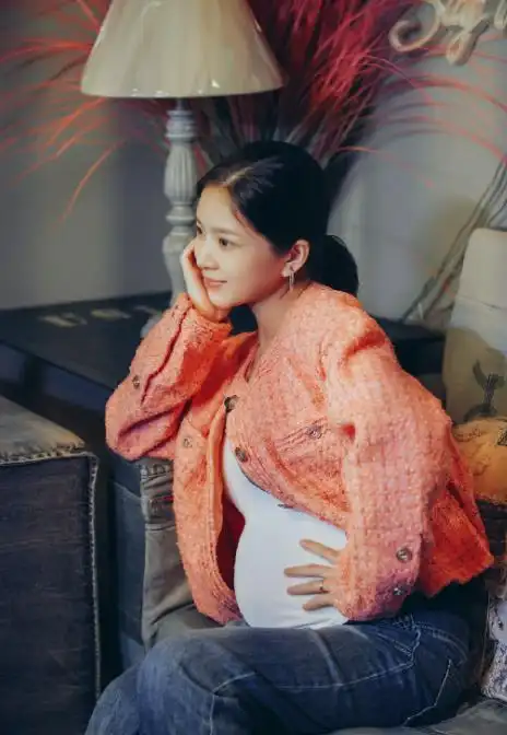 王灿首分享怀孕过程,老公杜淳戒烟戒酒备孕三个月,否认奉子成婚