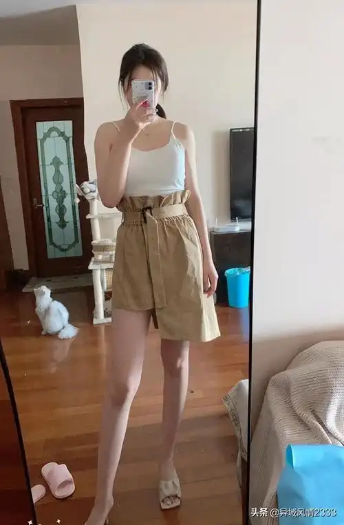 165左右的女生怎么穿搭