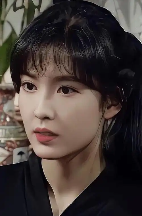 小犹太"作为大众公认的最初一代玉女掌门人,周慧敏曾用自己悦耳的嗓音