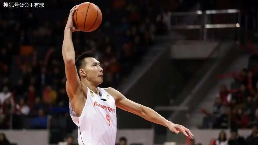 cba迎来复赛 易建联拿下两双_比赛