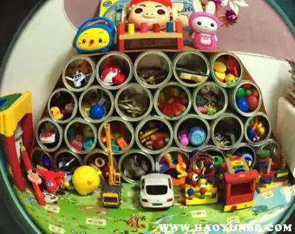 奶粉罐废物利用可以给幼儿做的玩具有很多,比如玩具箱,手工小推车