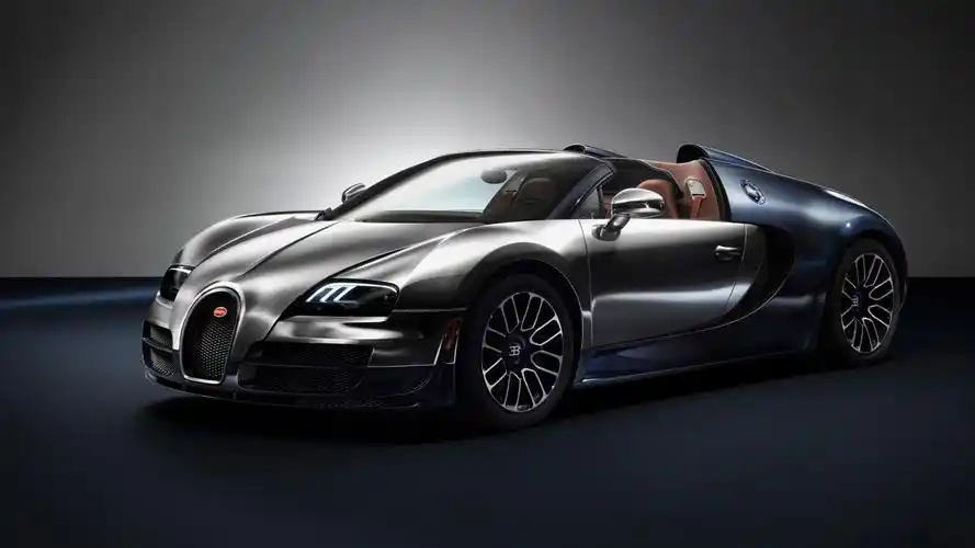 霸气黑色布加迪壁纸_成熟稳重车型