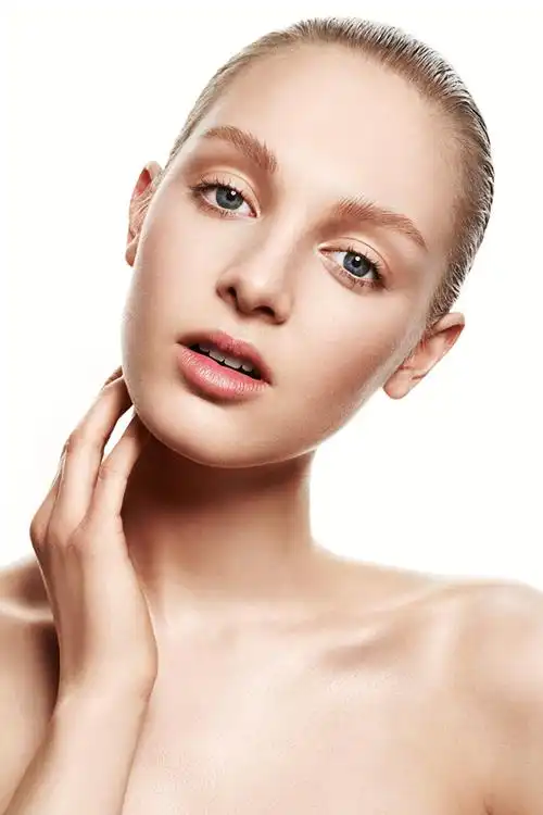 当前位置:网站首页 - 图库素材 - 艺术摄影 - 护肤品 护肤品,等领域感