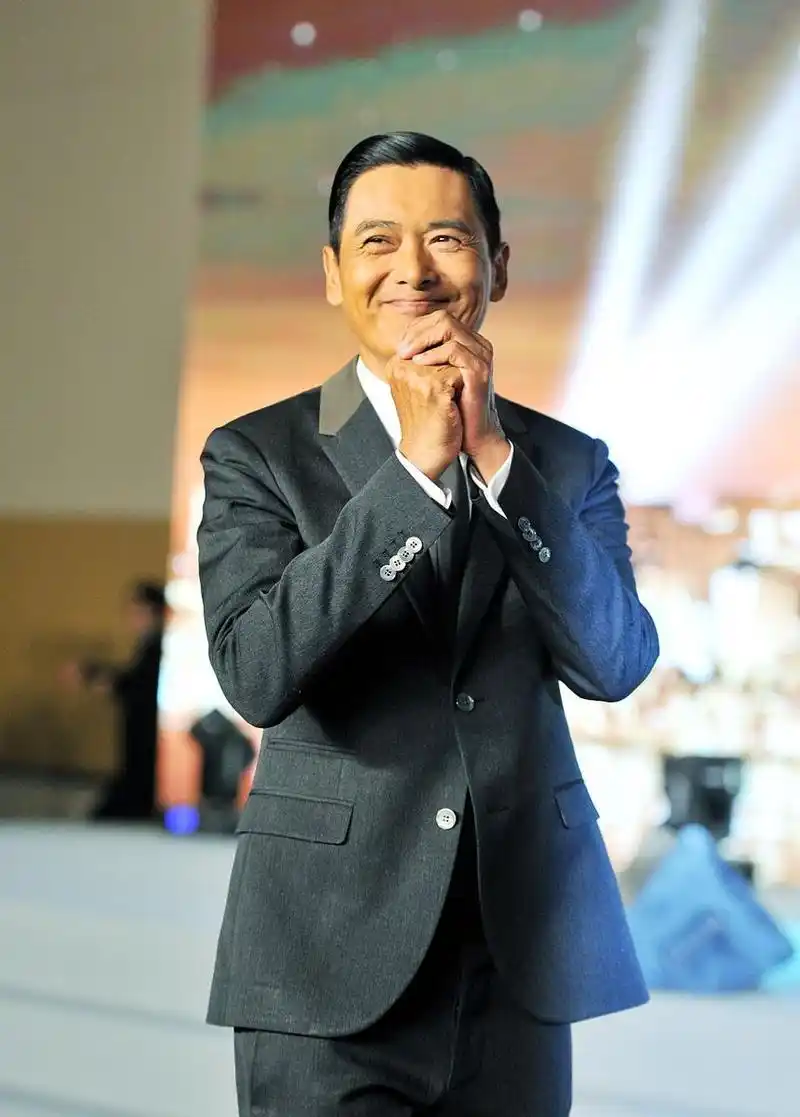 发哥周润发领衔主演的电影《我不是赌神》备受瞩目,但口碑和票房却都