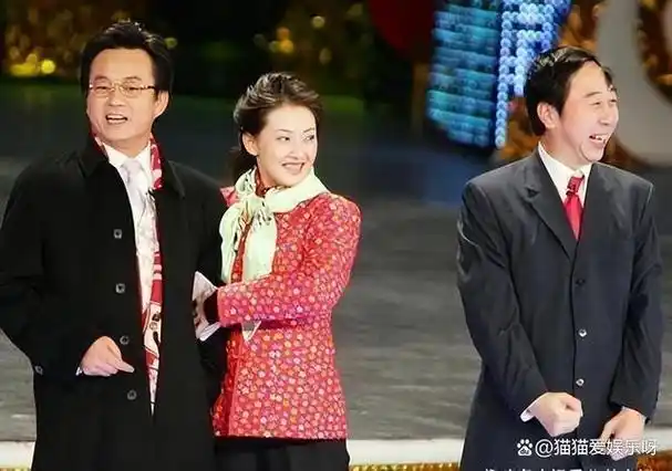 演员冯巩与妻子艾慧相濡以沫四十年人生中最感激的人就是妻子