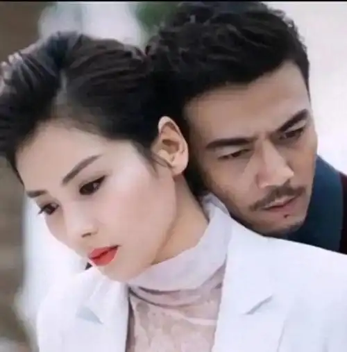 不顾央视警告顶风作案,与刘涛传出绯闻的杨烁,到底谁在给他勇气