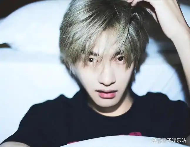 胡文煊被曝出轨后续,本人回应并报警,转账记录曝光被说是软饭男