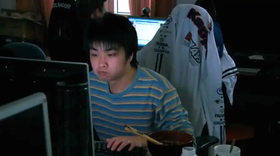 电竞才不是打游戏中国电竞第一人李晓峰sky教电子竞技