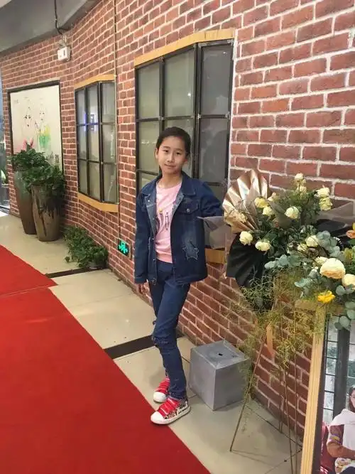 林彦歆成长记录袋(五年级上学期)