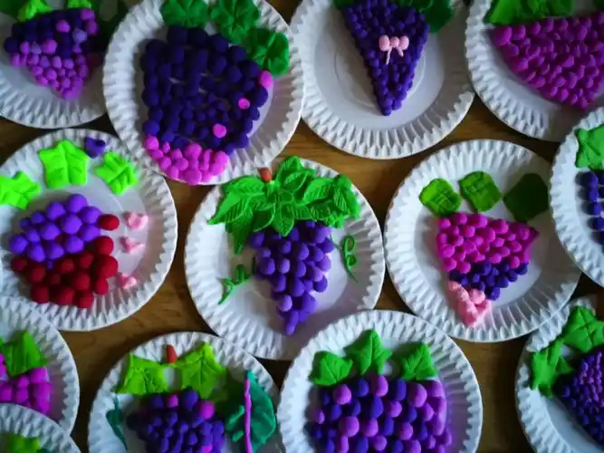 马峪葡萄甜盈盈——文源中学小学部一年级粘土课