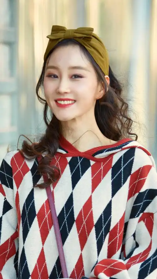 于童精美壁纸:温暖随性,清新大气