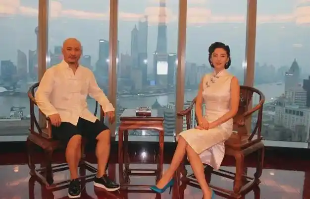 移居英国,传闻曾为老公掌掴女演员|黄轩|顾长卫|张静初|实力派演员